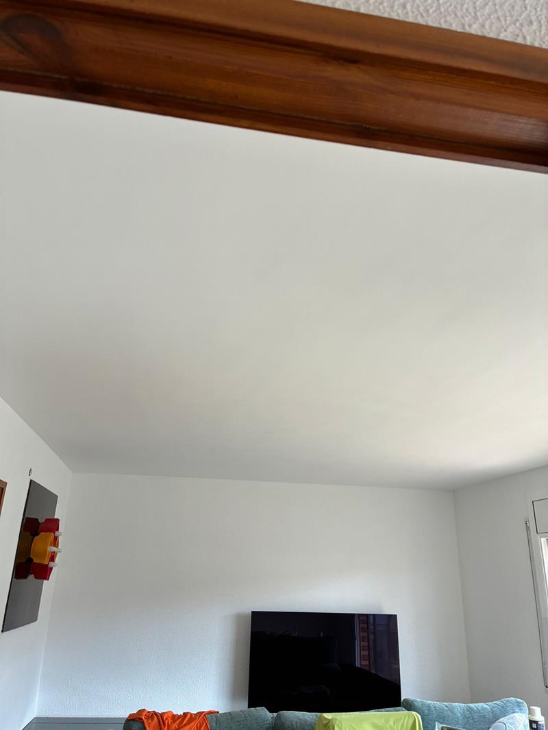 Reforma parcial de piso Cubelles pintura de interior de vivienda.